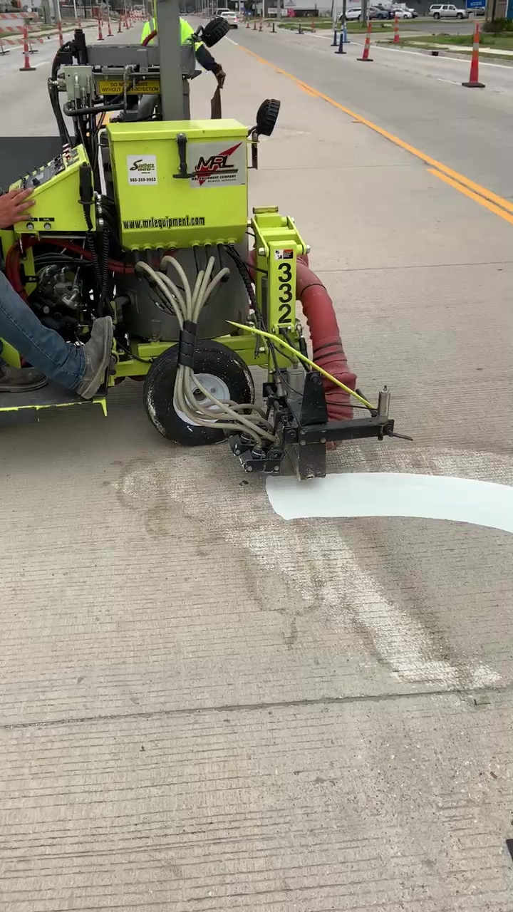 Mini MacPro™ Series Thermoplastic Striping Equipment | MRL Equipment